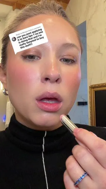 Replying to @Morgan Kelty Maybelline lifter glaze on sale with free shipping and free gift#maybellinesuperbrandday #maybellinelifterglaze #tiktokshopnewarrivals #lipbalm #tiktokshopblackfriday @Maybelline NY 