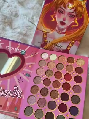 Unfold endless looks with the Eyeshadow Palette Book — packed with rich pigments and stunning shades for every occasion. #tiktokshopcreatorpicks #tiktokshopblackfriday #tiktokshopfalldealsforyou #eyeshadowpalette #makeupcollection 