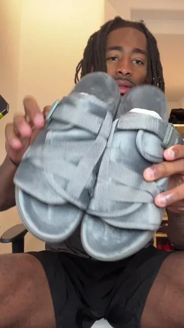 Plush Velour Draco Slides are luxury on your feet 🔥 @DracoSlides #dracoslides #tiktokshopblackfriday #holidaygiftguide #superbranddaybfcm #luxuryslippers 