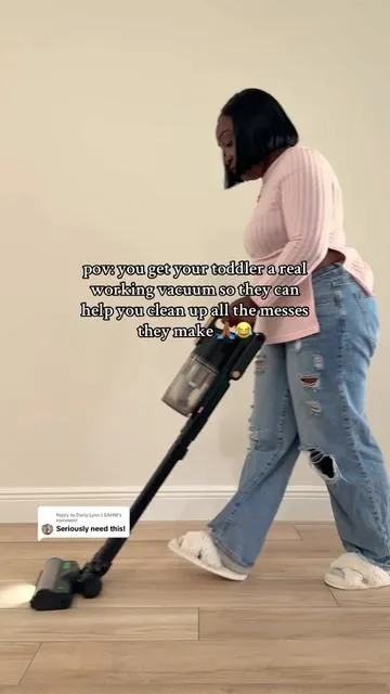 Replying to @Darly Lynn | SAHM this was genius! #toddlervacuum #workingtoyvacuum #toddlercleaningtoy #tiktokshopblackfriday #tiktokshopcybermonday 