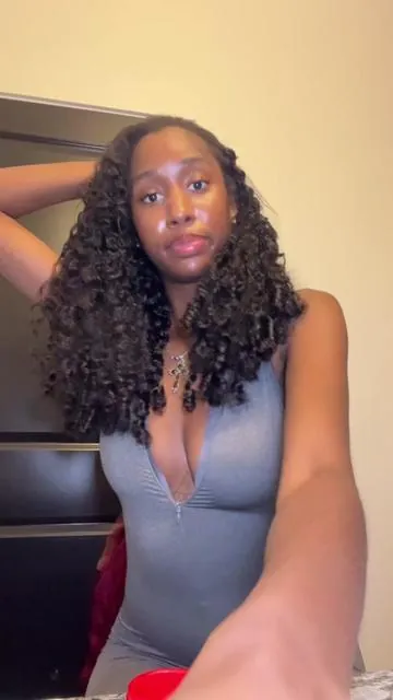 @OQHAIR @oqhairshop 