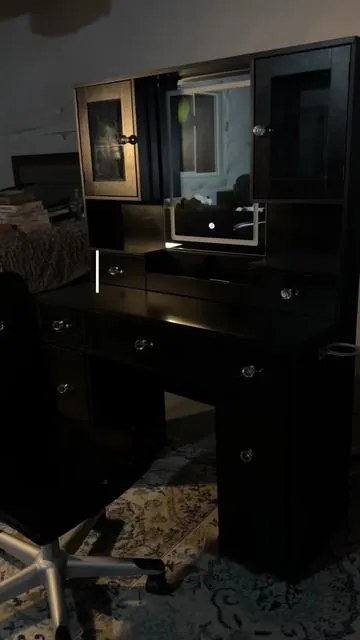 VOWNER is a global furniture brand!! Super cute I love it! 🖤✨💄#VOWNER #vanitymirror #vanitymakeup #notmysound 