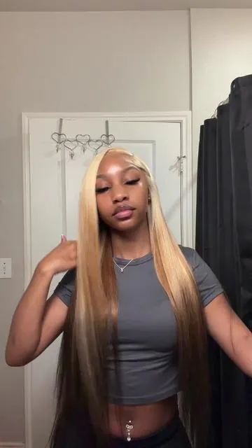 The lace melted so good & the wig was full 🤍 10/10 ! @Hot Star Hair #613wig #hotstarhair #customcolor #ombrewig 