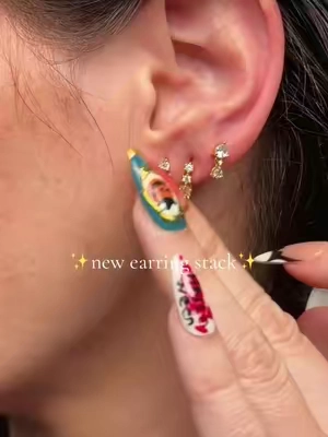 @Tewiky #tewikyjewelry #earringstack #earrings #tiktokshopblackfriday #christmasgiftideas 