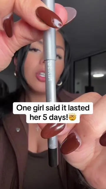 Eyeliner that actually lasts more than 1 day!🙌🏼👏  #eyeliner 