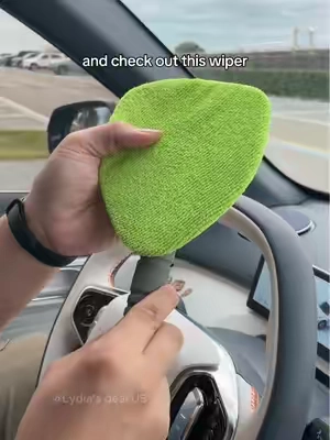 #cardetailing #carhacks #carmusthaves #windshieldcleaning #windshieldcleaner 