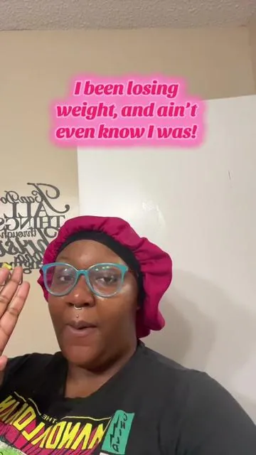 Pants was legit SAGGING 😂😂, gone inning that back !!#weightlossmotivation #weightloss #weightlossjouney #losingweight 