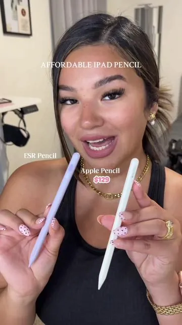 Most affordable iPad pencil & I love it! 🤓👩🏻‍💻 @ESR US  #esrtech #esr #esrpencil #ipadpencil #ipadpen 