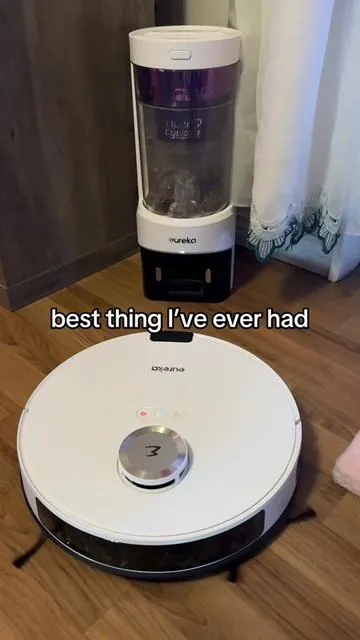 I don’t vacuum or mop anymore!! It’s honestly like living in the future #robotvacuum #robotvacuummop #eureka @EurekaUS #tiktokshopblackfriday #tiktokshopcybermonday 