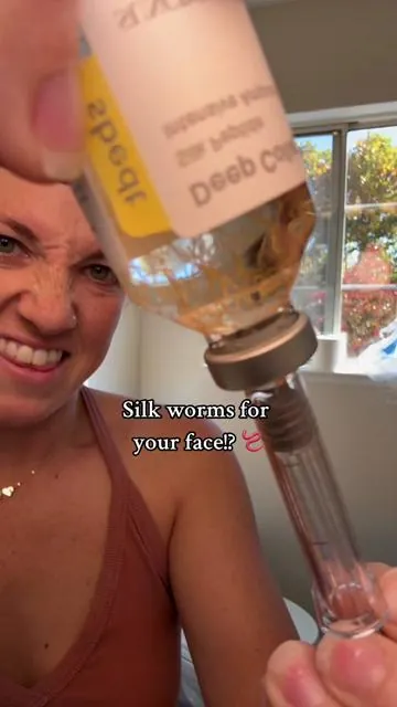 A silk collagen serum that is going to help with the fine lines and wrinkles on my face!? Yes, please! @SUNGBOON EDITOR  #Collagen #CollagenMask #MatureSkinCare #SkinCareTips #SkinCareRoutine  #tiktokshopblackfriday #tiktokshopcybermonday 