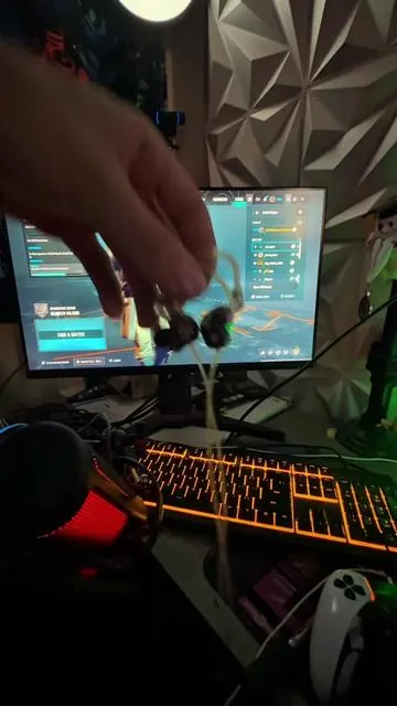 THESE GAMING EARBUDS ARE A GAMER CHANGER! Never going back to a headset lol 😆 #tiktokshop #fyp #viral  #moneytalk #fypシ゚viral 