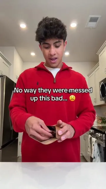 These are so cheap here on TikTok! 

#metaraybands #metaglasses #smartglasses #tiktokshopblackfriday #tiktokshopcybermonday 
