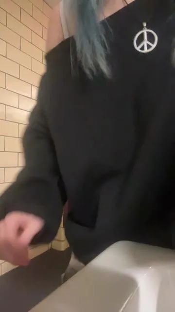 i can hear the comments already #like #trending #fyp #tiktokshop #fitcheck 