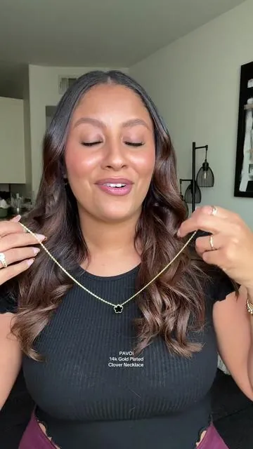 Luck meets elegance 🍀✨ The PAVOI clover necklace adds a touch of charm and sophistication to any outfit! #pavoi #pavoijewelry #goldplatedjewelry #affordablejewelry #goldjewelry @PAVOI 