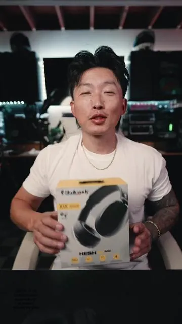 Makes me feel good to see Skullcandy making a comeback right now. Even though the hesh doesn’t have the crusher bass they are still more bass heavy than the majority of others. The app has been pretty good to use as well with 0 issues.  #headphonesrecommended #headphonesbluetooth #headphones #headphones🎧 #skullcandyhesh540anc 