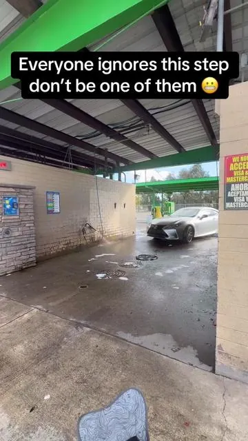 Clean your ride like a pro with the Neatlys towel — super soft, ultra-absorbent, and leaves no streaks or scratches. Perfect for cars, bikes, and home use. #CarCare #Detailing #Neatlys #Microfiber #CarWash 
