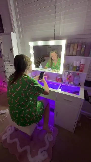 This is literally so perfect💕🫶#vanity #giftsforher #getreadywithme #tiktokshopblackfriday #tiktokshopcreatorpicks 