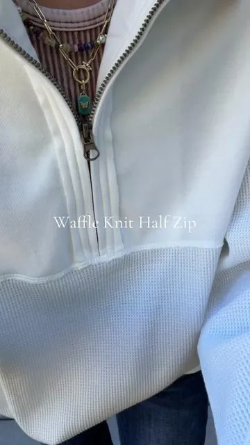 I love the oversized, relaxed fit of this sweater- it comes in several colors. #shewin #waffleknit #halfzip #oversizedsweater #pulloversweater 