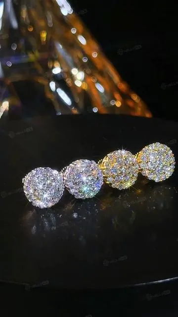 These  moissanite earrings are fire🔥🔥#moissanite #earrings #tiktokshopblackfriday #helloice #earringslovers 
