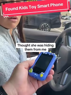Now you don’t have to let your kids use your phone and they can use their own safely!! #toyphone #kidstoys #giftforkids #tiktokshopblackfriday #tiktokshopcybermonday 