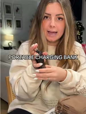 The perfect compact and portable charging bank so you’re stuff will never die on you anymore 🙌🏼 #portablechargingbank #tiktokshopblackfriday #tiktokshopcybermonday #tiktokshopcreatorpicks #stockingstufferideas 