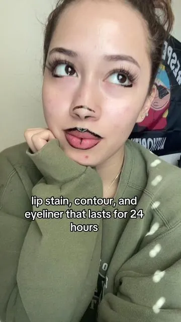 i usually do it b4 makeup it helps sm #fyp #makeup #girls #lips #pretty 