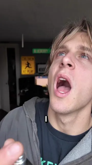 Okay wasn’t expecting that…😳 #cologne #TikTokShopCreatorPicks #superbranddaybfcm #tiktokshopblackfriday #ycz 