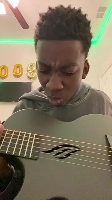 #Enyamusic #EnyaNovaGo #TikTokShopBlackFriday #CarbonFiberGuitar #EnyaTravelGuitar @EnyaOfficialFlagship @enyamusicglobal 