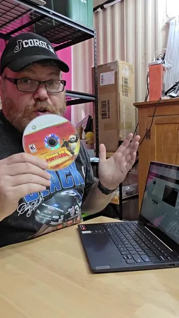 You can STILL get a CD/DVD drive for your laptop! #dvddrive #cddrive #tiktokshopcreatorpicks #tiktokshopcybermonday #tiktokshopblackfriday 