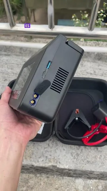 ¡Una herramienta de arranque de coche imprescindible para un viaje seguro! #jumpstarter #carjump #carros #tiktokshop #fyp