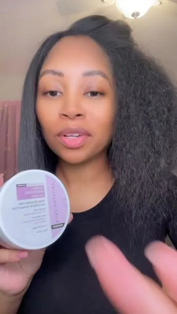 The ladies were so right about this mask. I’m obsessed 💕🤩 @Bare Anatomy Haircare  #bareanatomy #hairmask #tiktokshopblackfriday #deepconditioning #smoothhair 