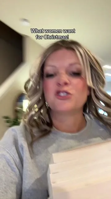 @Melanie Martins #blossominwinter #TikTokShopBlackFriday #TikTokShopCyberMonday #TikTokShopHolidayHaul #creatorsearchinsights