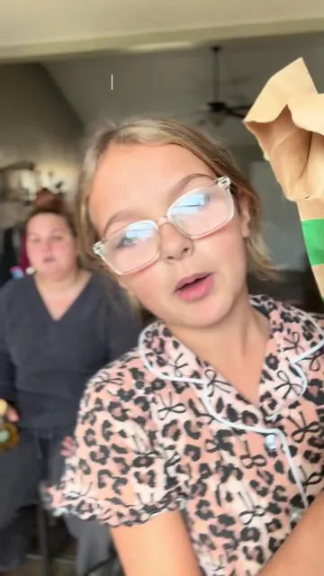 She really enjoys opening packages with her mama 😅😂 #samples #samplehaul #tiktokshop #contentcreator #fypシ 
