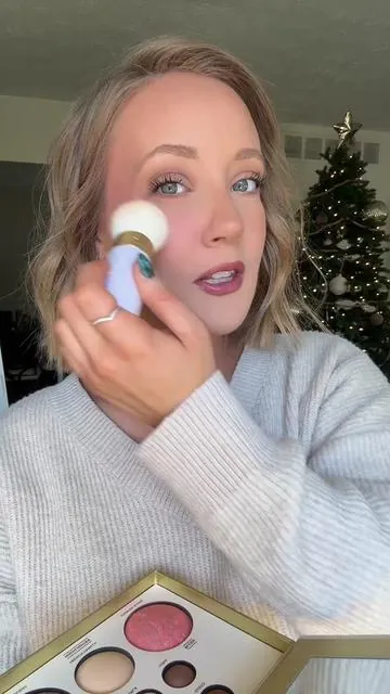 easy foolproof makeup 🤎 @Laura Geller Beauty #lauragellermakeup #easymakeup #makeuphacks #makeuppalette #tiktokshopblackfriday 