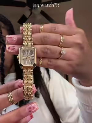 THIS IS SO CUTE! #luxurywatch #goldwatch ✨