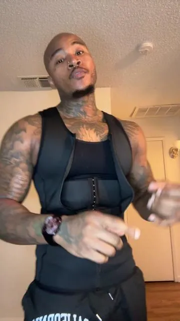 I saw results within a few days, when I first tired this. I highly recommend this if you need help reaching your fitness goals. #nebility #nebilitybodysuit #men #blackfridaydeals 