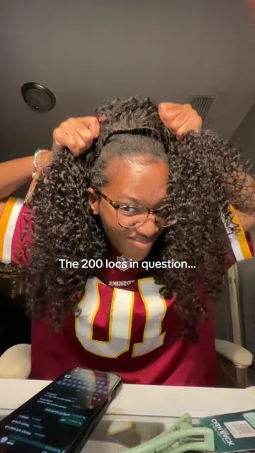 Here tall go lol #vipbeautyhair @VIPbeautyHairShop #halfwig #wigoverlocs 