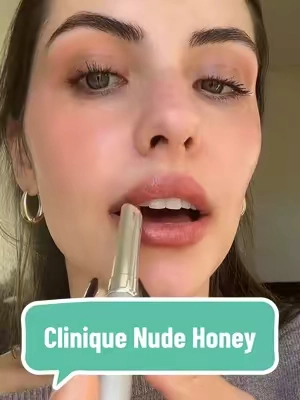 Have you met Black Honey’s youngest sister, Nude Honey? She’s fabulous, you’ve gotta meet her🍯 #clinique #blackhoney #tiktokshopcreatorpicks #tiktokshopblackfriday #tiktokshopcybermonday 
