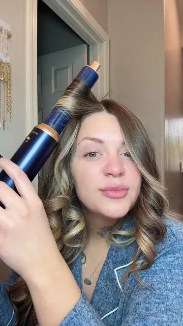 TikTok Shop is some of the most fun I’ve had in a long time. I feel so blessed to be able to do this and hope one day it means I get to solely be a stay at home momma. Oh btw this is the @ATOPSKINS.US 5 in 1 hair tool and I’m using the airwrap! You get best results with damp hair. Just one of the very cool things I’ve gotten on this tik tok shop journey. #Godisgood #airwrap #tiktokshopfinds #tiktokshopblackfriday 