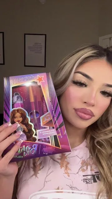 Yasmine lipkit💋 @Glamlite #glamlite #glamlitecosmetics #bratzlipkit 