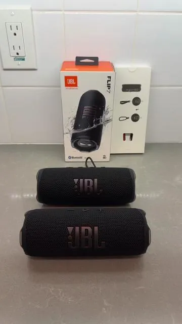 JBL Flip 7! #jbl #jblflip7 #jblspeaker #speaker #tiktokshop 