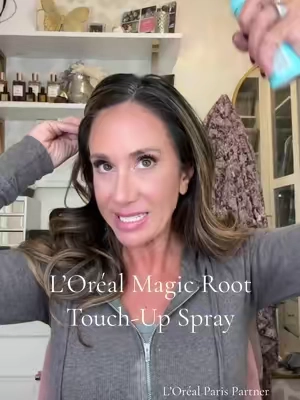 Gray roots…Gone  Stretch your touch appointments?!? Yes pleaseee!!  @loréal paris usa    #lorealparispartner #roottouchup #tiktokshopcreatorpicks  #grayhair  #tiktokshopblackfriday 