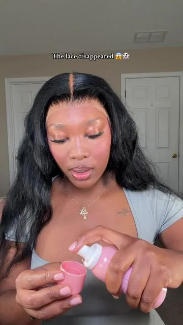 Rewatching this video is so funny because unbelievable 😭 @The Frontal Queen #meltingspray 