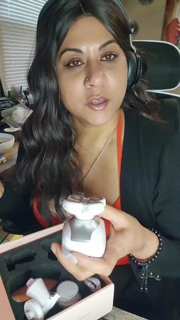7575273541633838391