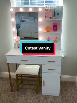 This vanity has everything you need! Works for adults too! I’ve used it several times!  #vanity #makeupvanity #vanitywithlights #vanitysetup #christmasgiftideas