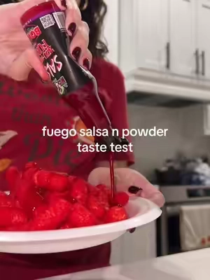 Trying together the fuego salsa and powder , if it’s not spicy I cannot eat it uff #spicysnacks #fuego #fuegosalsa #srmichelado #mexicansnacks