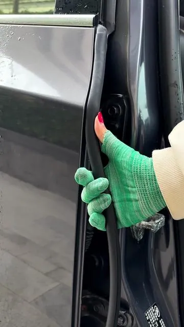 TikTokShopBlackFriday Car Door. Buy now. #tiktokshopblackfriday #tiktokshopcybermonday #foryou #fyp #foryoupage 