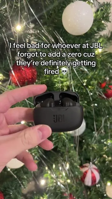 grab before they fix it #jbl #earbuds #noisecancelling #fyp #bass 