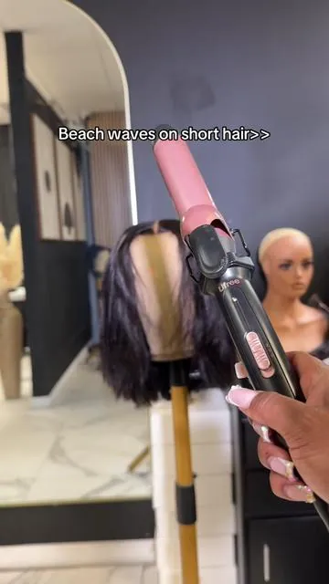This iron gives the perfect curls every time 😍🔥 Crazy affordable for how good it is! #curlingiron #fypage #creatorsearchinsights #ufreecurlingiron #beachwaves 