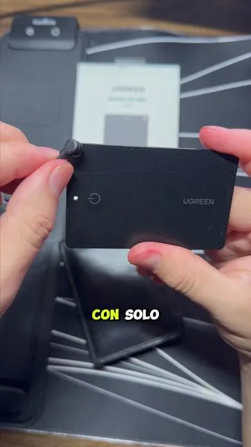 Un localizador basicamente como un airtag pero recargable y diseñado para tu billetera #tiktokshopblackfriday #tiktokshopcybermonday #tiktokshopcreatorpicks #airtag #viralvideos #mexicanosus #hispanosenusa #paratii